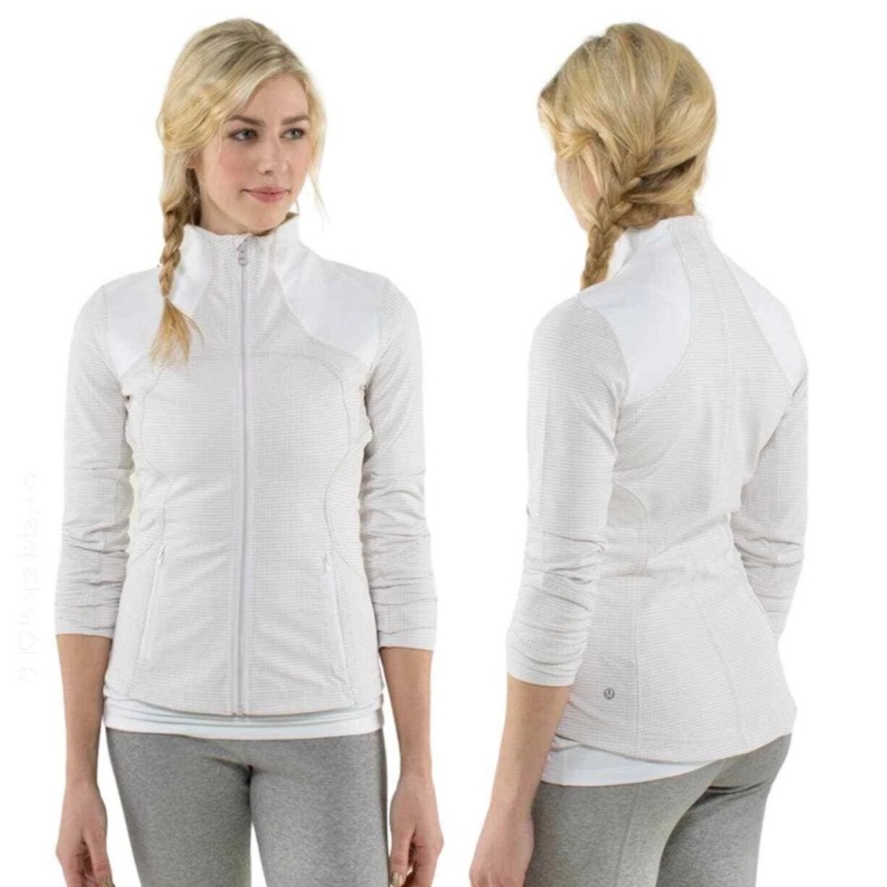 Lululemon Forme Jacket Dune / White fitted size 8